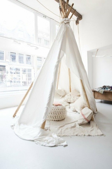 Large Teepee Tent Muse decor hire -th.jpg